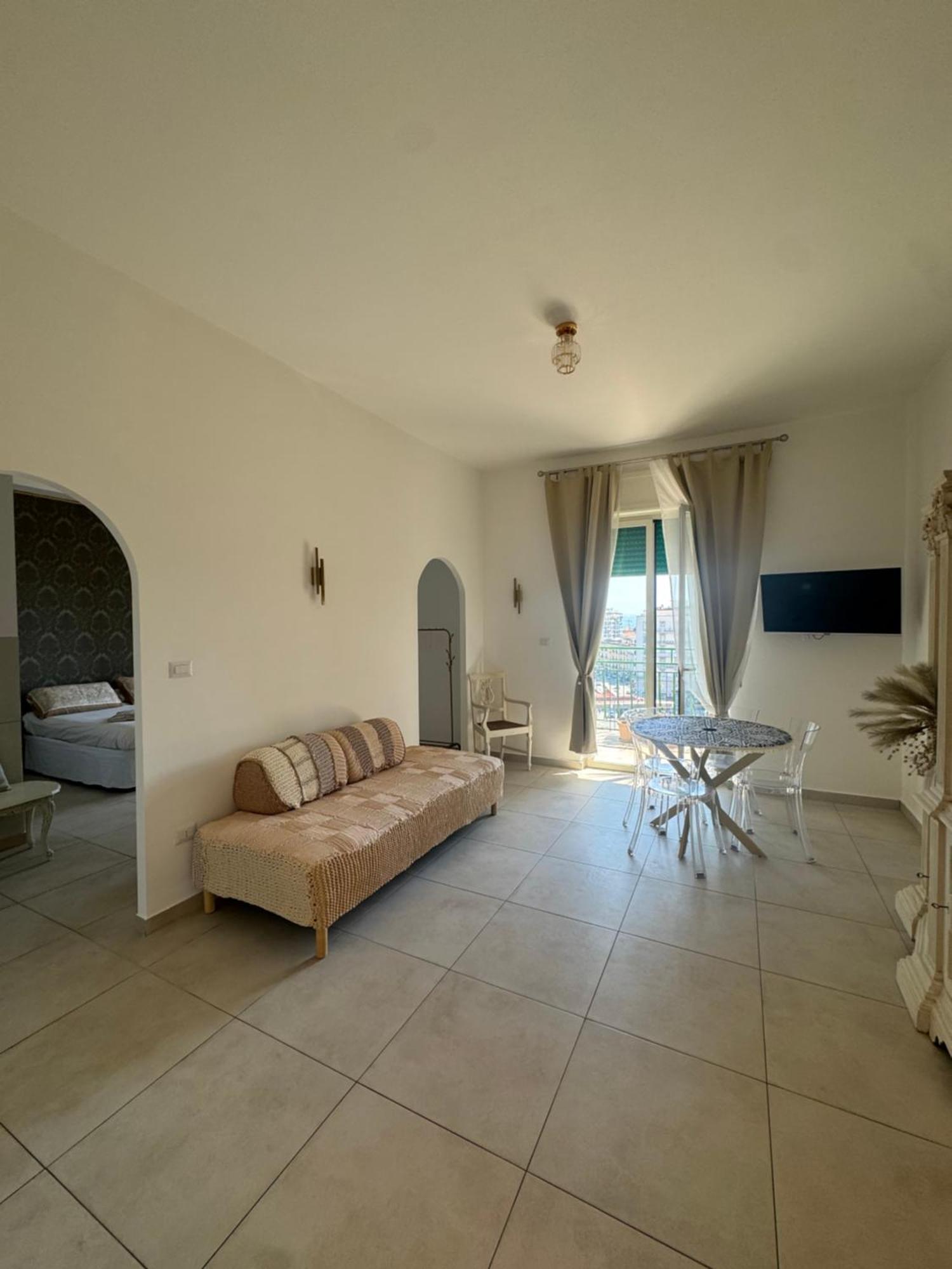 Bella 'mbriana Apartment Naples